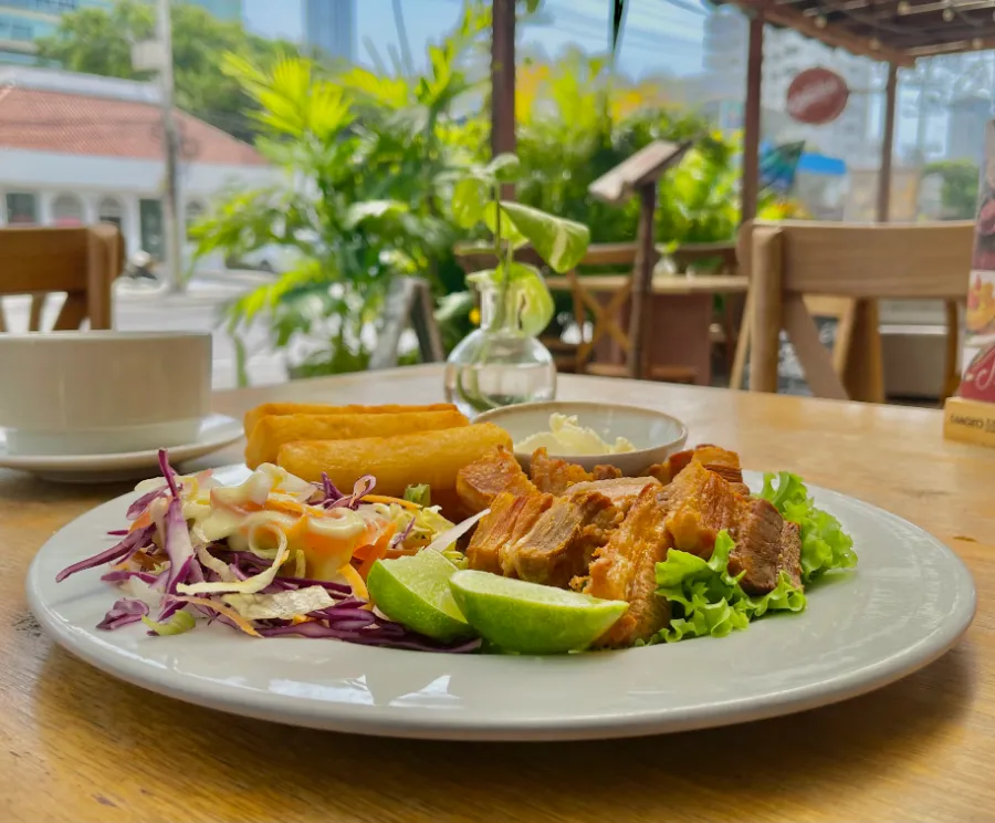Chicharon - Almuerzo en Cartagena