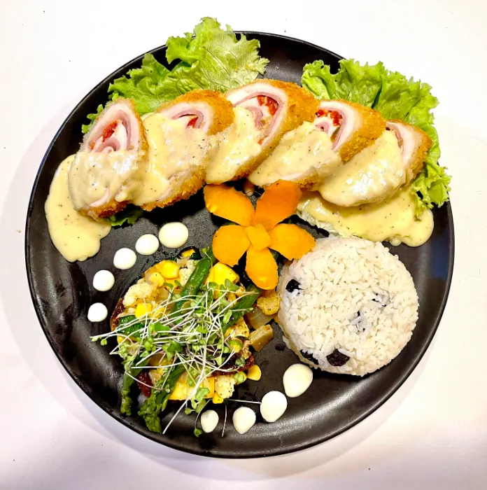 Cena de San Silvestre en Cartagena - Pollo Cordon Bleu